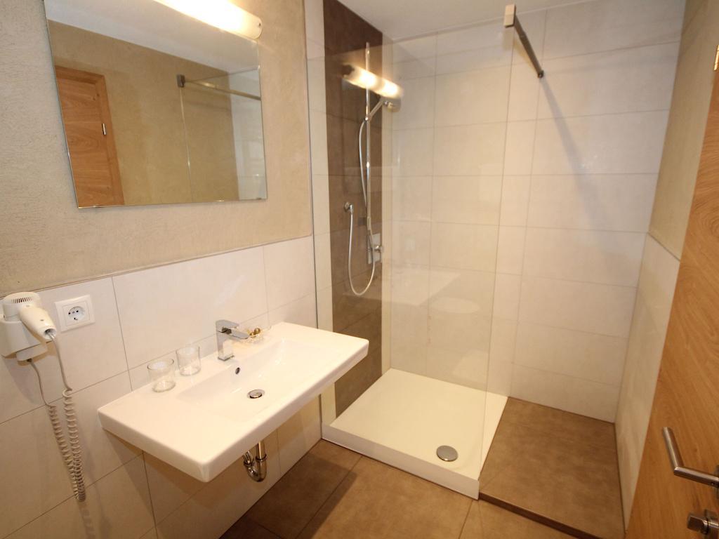 קאונרטל Apart Gletscherblick חדר תמונה